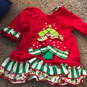 Rare Editions Christmas Tree Ruffle Top🎄
